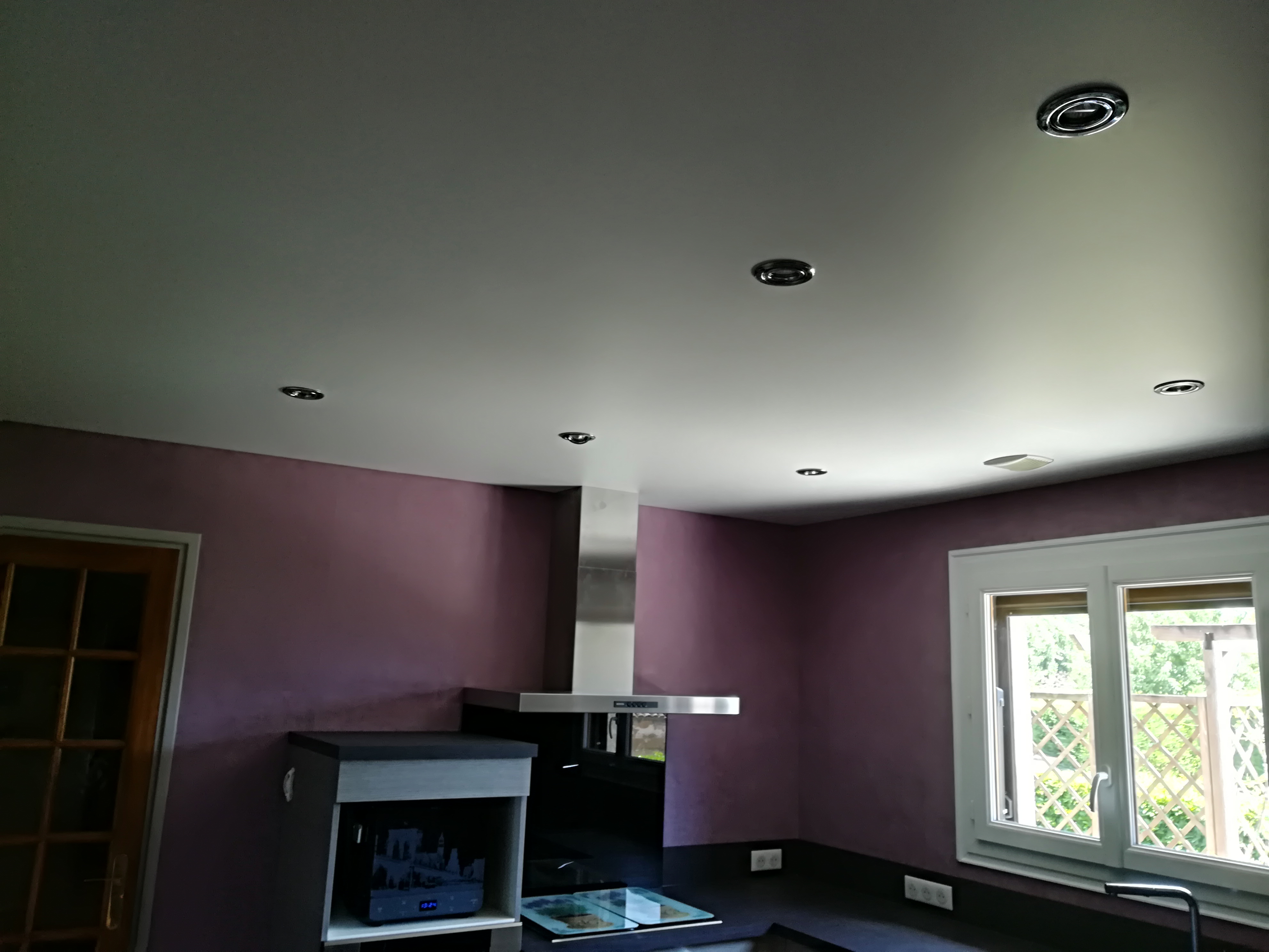spot-plafond-tendu
